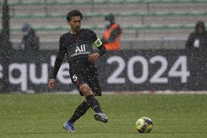 马尔基尼奥斯随巴黎夺得第10次法甲冠军，独居历史第一人